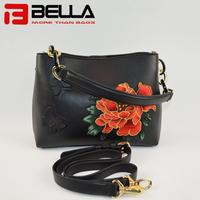 Latest PU Leather Crossbody Bag with Flower Embroidery Patch 9009